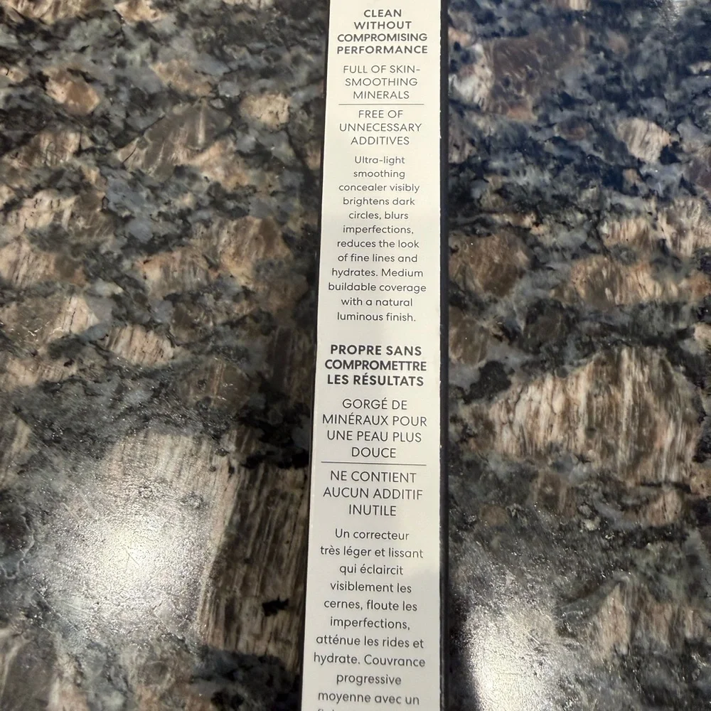 bareMinerals retails $31 Liquid Mineral Concealer - light medium